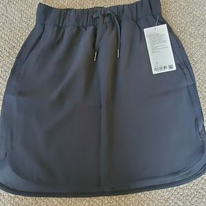 Lululemon on the fly skirt